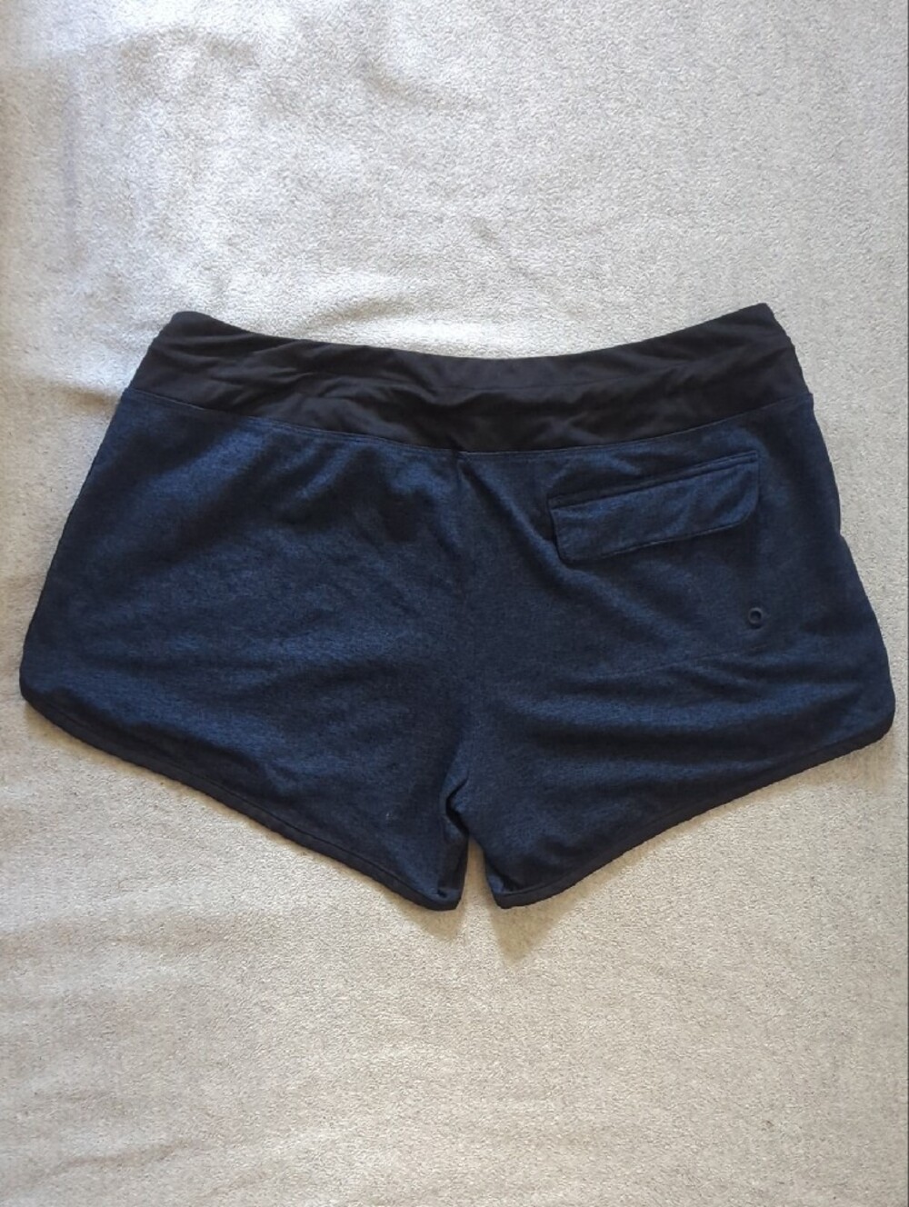 Rabbit Women's EZ 4" Short - Picture 2 of 5